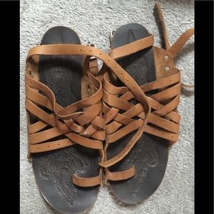 Free people Belize strappy sandals 37 6.5 tan
